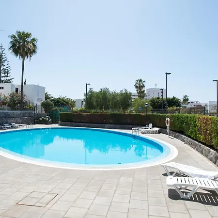 304 First Floor Quite Bungalow Terrace & Pool Lejlighedshotel *