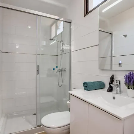 304 First Floor Quite Bungalow Terrace & Pool Playa de las Américas