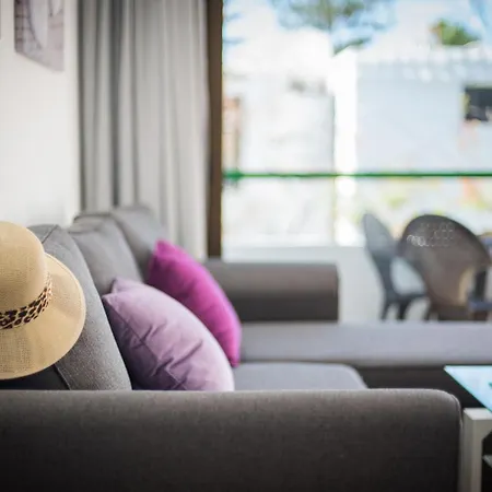 304 First Floor Quite Bungalow Terrace & Pool Playa de las Américas