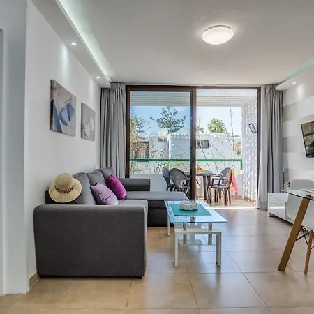 304 First Floor Quite Bungalow Terrace & Pool Lejlighedshotel
